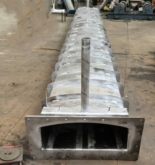 1746781447523551.jpg 裂解爐爐膽1.jpg